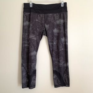 Lululemon Run Inspire Crop II, Sequin Snake Slate
